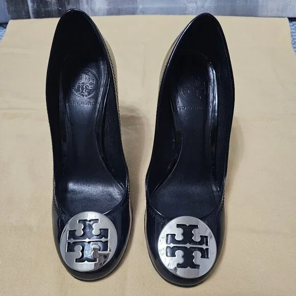 Tory Burch Black Patent Leather Block Heel Pumps with Silver Hardware - Size 6 - Picture 5 of 8